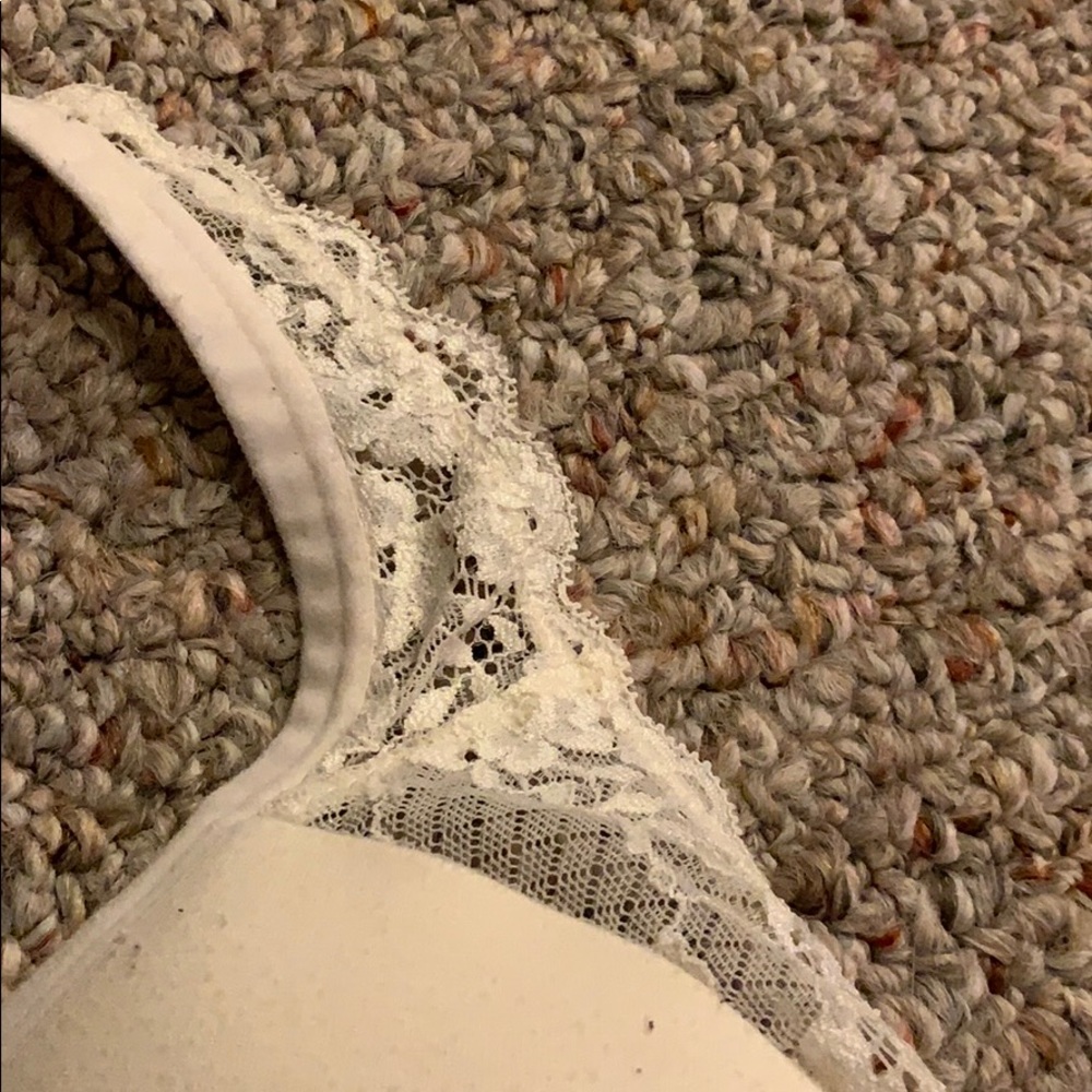 Bra - Picture 2 of 4